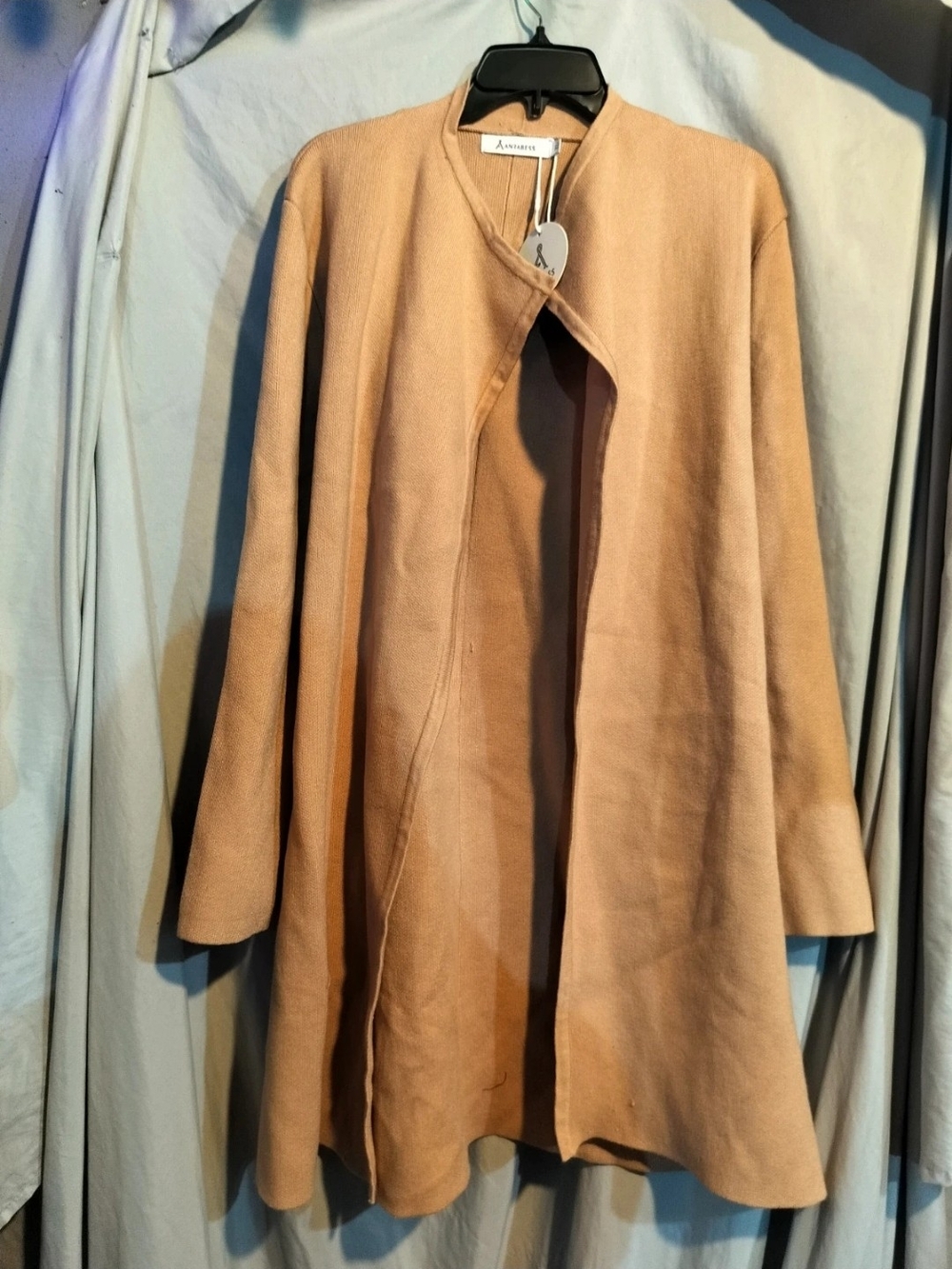 Akris Punto Camel Open-Front Wool Cape